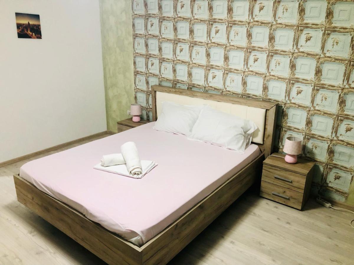 Central Park - Big Apartment - 3 Rooms - Free Parking T5 ティミショアラ エクステリア 写真