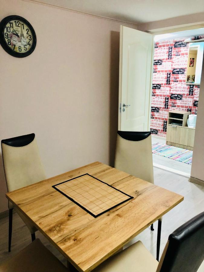 Central Park - Big Apartment - 3 Rooms - Free Parking T5 ティミショアラ エクステリア 写真